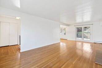 3609 Harbison Ave in Pittsburgh, PA - Building Photo - Building Photo