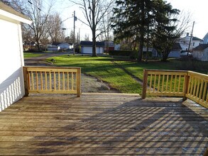 415 E Lima St, Unit 415 in Findlay, OH - Foto de edificio - Building Photo