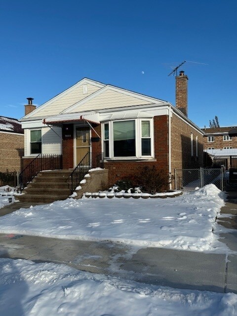 property at 5623 S Nagle Ave