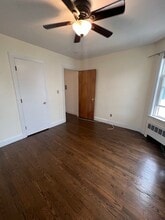 90 Winthrop Shore Dr, Unit 3A in Winthrop, MA - Foto de edificio - Building Photo