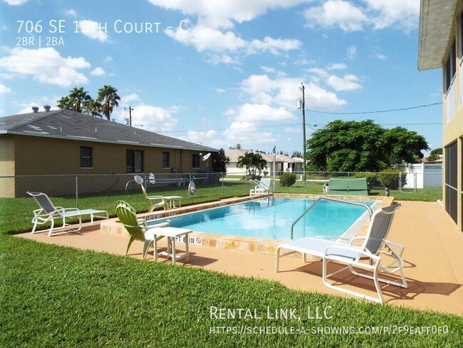 property at 706 SE 13th Ct