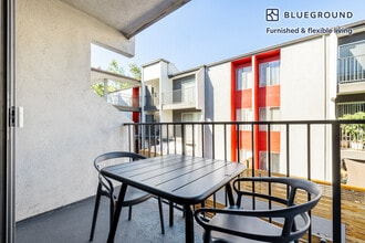 3939 Veselich Ave in Los Angeles, CA - Building Photo - Building Photo