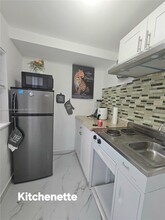 1114 NW 76th St in Miami, FL - Building Photo - Building Photo