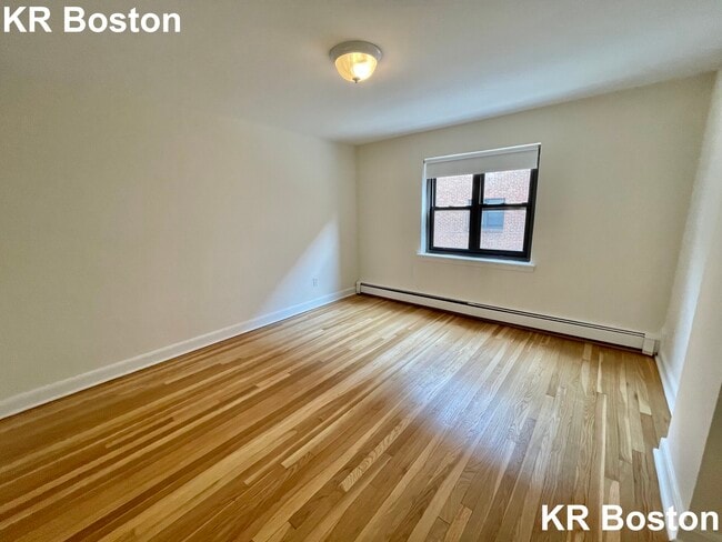 56 Harvard Ave in Brookline, MA - Building Photo - Building Photo