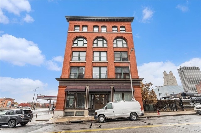 property at 609 Central St