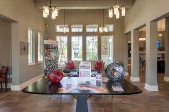 The Beckett in Austin, TX - Building Photo - Interior Photo