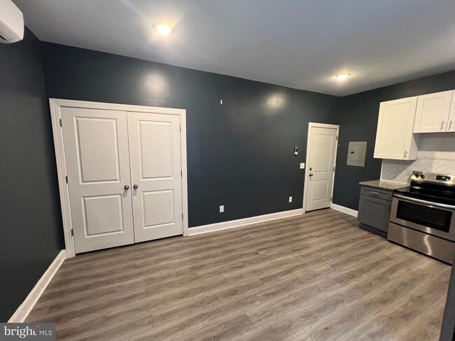 1829 N 33rd St in Philadelphia, PA - Building Photo - Building Photo