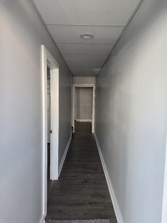 32 N Earl St in Shippensburg, PA - Building Photo