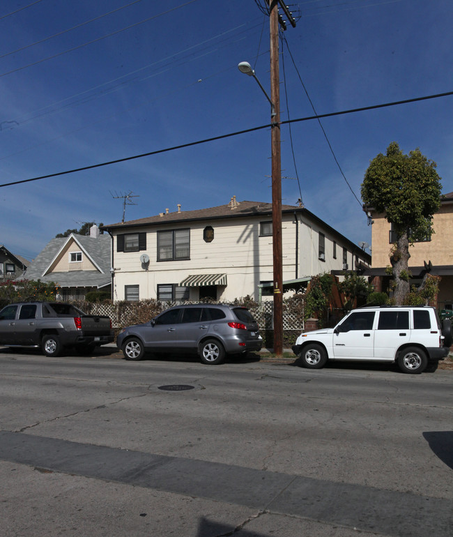 4531 Prospect Ave in Los Angeles, CA - Building Photo - Building Photo