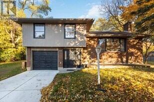 388 Fuller Pl in London, ON - Building Photo