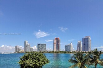 7154 Fisher Island Dr in Miami Beach, FL - Building Photo - Building Photo