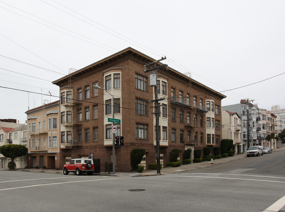 1580 Filbert St in San Francisco, CA - Building Photo