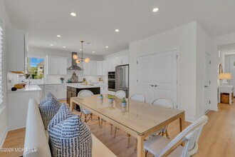 511 NJ-35 in Mantoloking, NJ - Building Photo - Building Photo