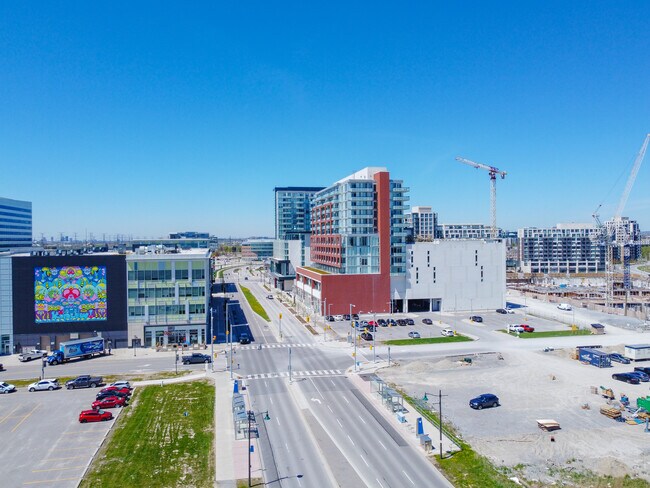 York Condos in Markham, ON - Building Photo - Building Photo