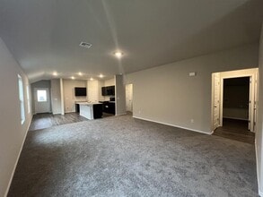 11804 Annette Dr in Yukon, OK - Foto de edificio - Building Photo