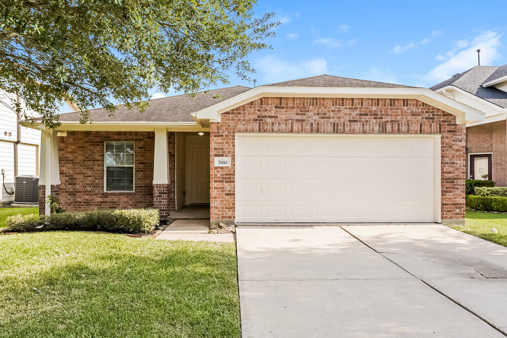 7810 Northfork Hollow Ln in Richmond, TX - Building Photo