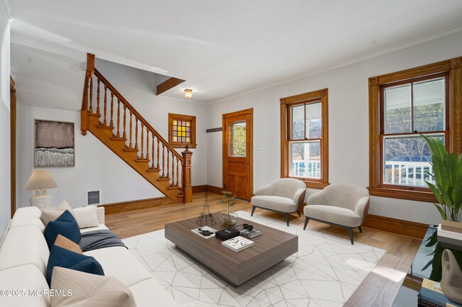 555 Cedar Ave in West Long Branch, NJ - Building Photo - Building Photo