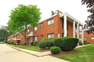 Arlen Terrace Apartments in Cleveland, OH - Foto de edificio - Interior Photo