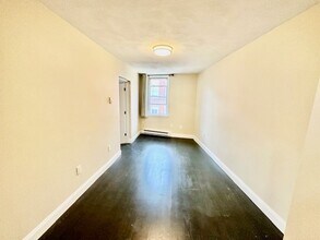 29 Charter St, Unit 4 in Boston, MA - Building Photo - Building Photo