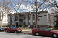 2525 S Blaisdell Ave in Minneapolis, MN - Foto de edificio - Building Photo