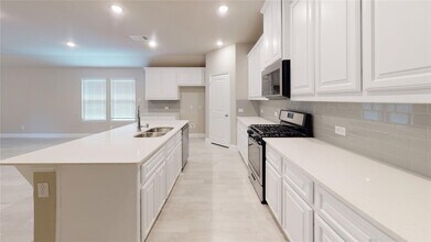 1420 Elizabeth St in Anna, TX - Foto de edificio - Building Photo