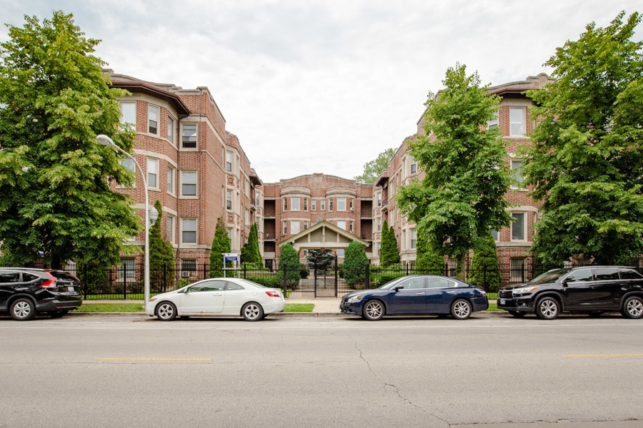 435 E Oakwood Blvd in Chicago, IL - Building Photo