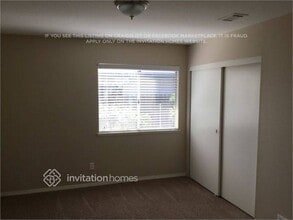 12303 Arenisca Verde Dr in Moreno Valley, CA - Foto de edificio - Building Photo