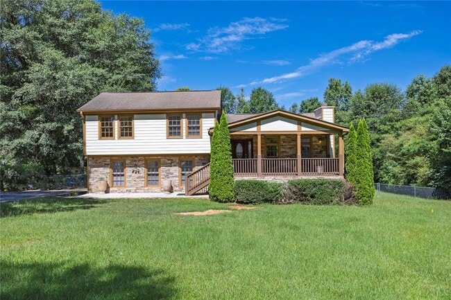 property at 2460 Sims Dr NE