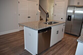 4390 Taylor Pond Rd in North Augusta, SC - Building Photo - Building Photo