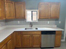 20 Hancock St in Worcester, MA - Building Photo