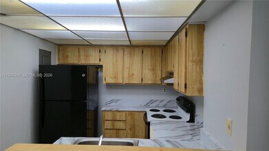 15454 SW 85th Ln in Miami, FL - Building Photo - Building Photo