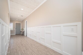 23448 N 76th Pl in Scottsdale, AZ - Building Photo - Building Photo