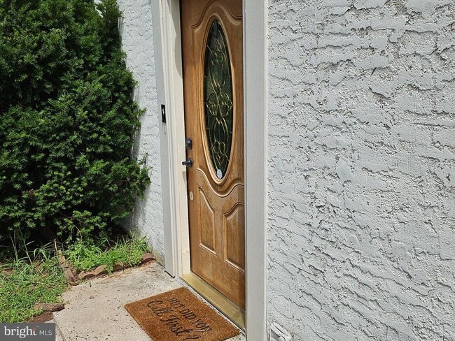 property at 49 Ivy Ct