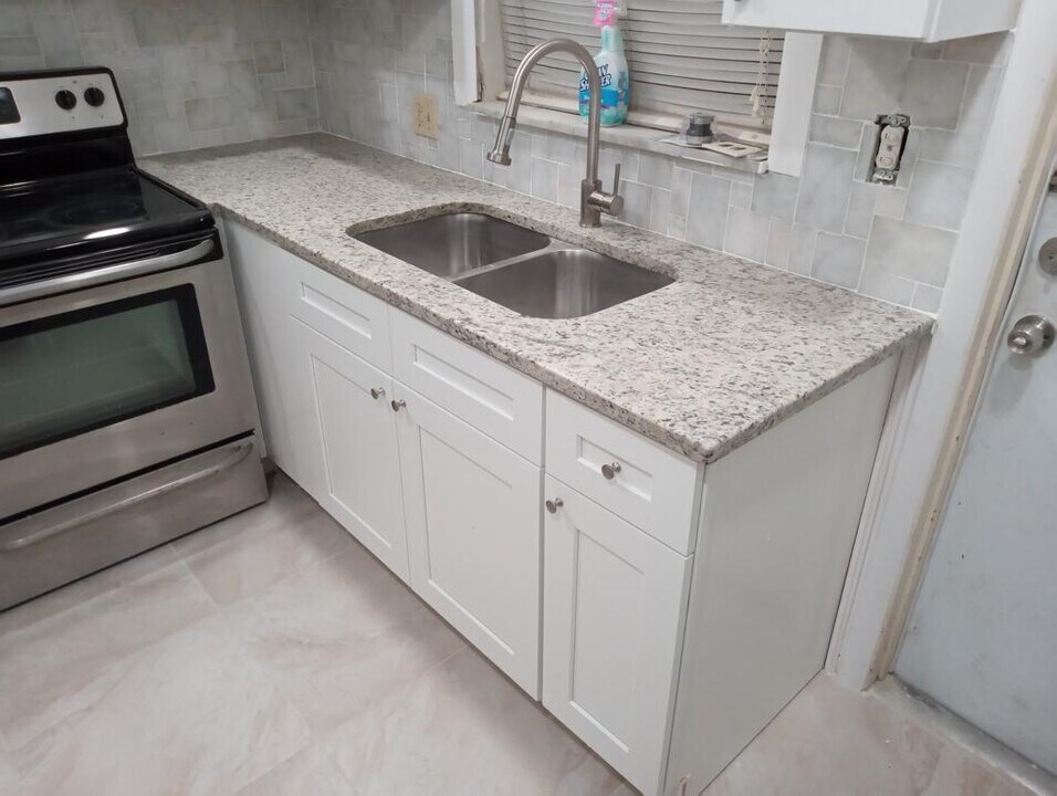 1380 NW 43rd Ter, Unit 101 Photo