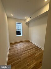 1543 N 33rd St in Philadelphia, PA - Foto de edificio - Building Photo