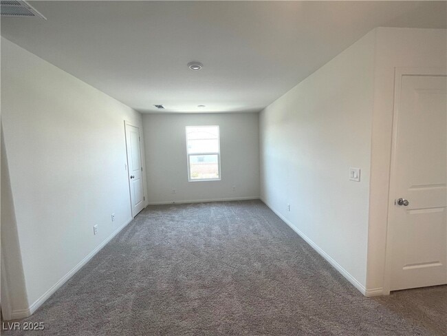 8694 Glen Echo Ave