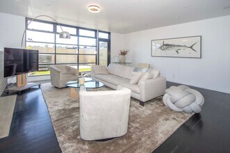 3155 Sacramento St in San Francisco, CA - Building Photo - Building Photo