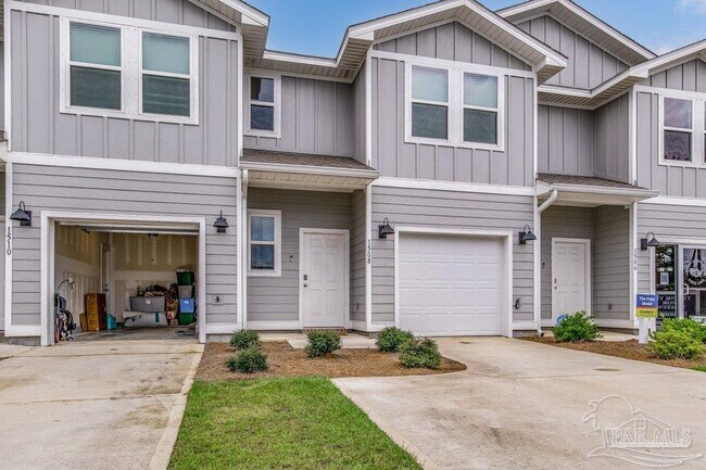 property at 1508 Farragut Way
