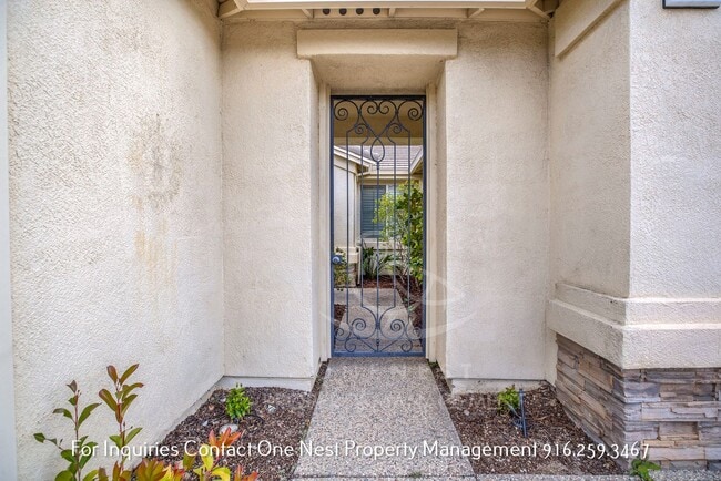 1564 Summerhill Ln in Lincoln, CA - Building Photo - Building Photo