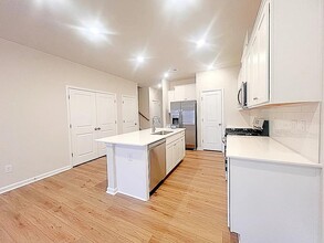 7 Vine House Dr in Fountain Inn, SC - Building Photo - Building Photo