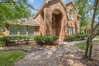 122 N Westwinds Cir in Spring, TX - Building Photo - Building Photo