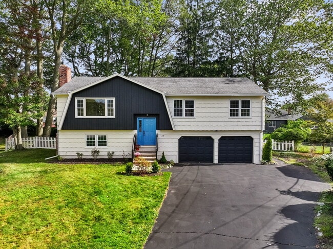 property at 29 Magellan Dr