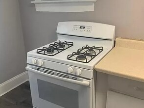 2610 Oswego Ave, Unit Unit 2 in Baltimore, MD - Building Photo - Building Photo