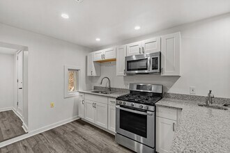4733 Butler St in Pittsburgh, PA - Foto de edificio - Building Photo