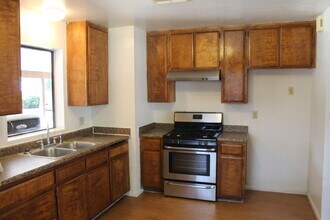 1960 W Linden St, Unit 1960 W Linden St Riversid in Riverside, CA - Foto de edificio - Building Photo