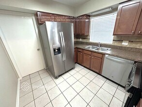 3308 Countryside St in Brandon, FL - Building Photo - Building Photo