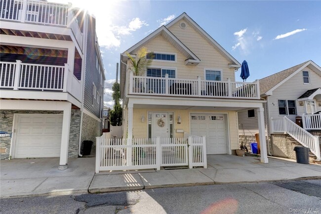 67 Vermont St in Long Beach, NY - Building Photo - Building Photo