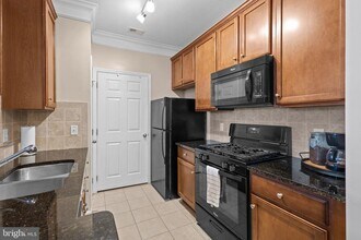 508 Sunset View Terrace SE in Leesburg, VA - Building Photo - Building Photo