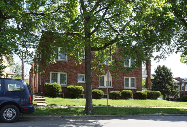 2606 Amie Ct in Kansas City, MO - Foto de edificio - Building Photo