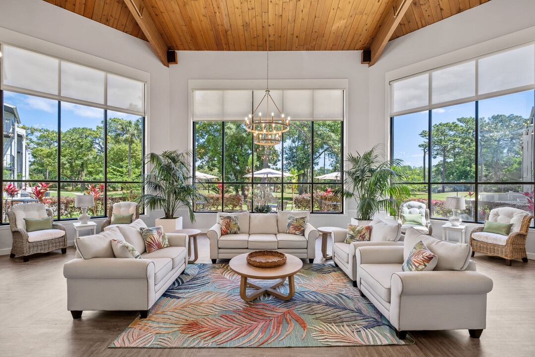 KINGS RESERVE SANFORD in Sanford, FL - Building Photo